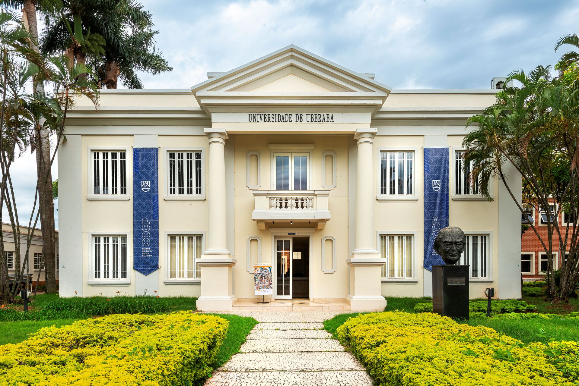 Campus Centro da Uniube em Uberaba